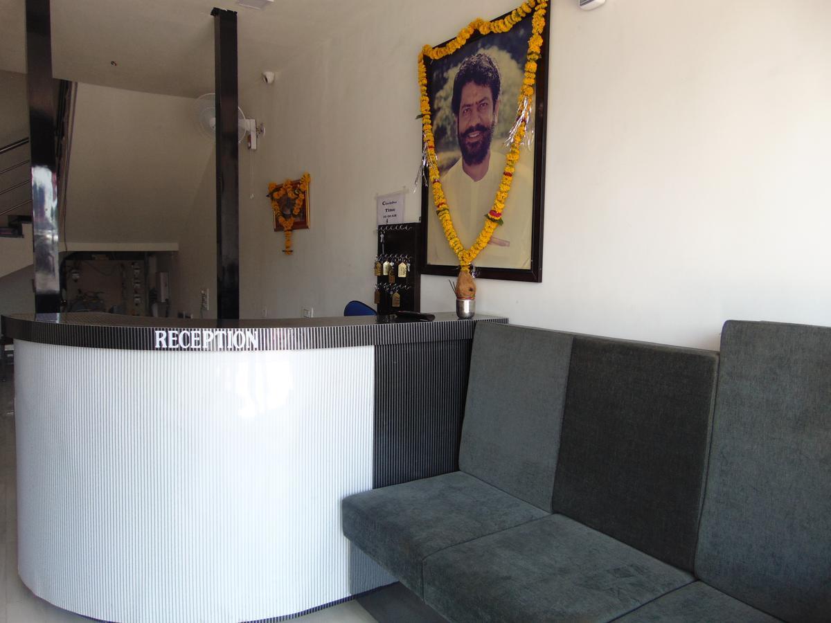 Hotel Kalajanki Ujjain Eksteriør billede